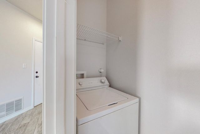 5419 Saturnia Road NW, Albuquerque, NM 87114
