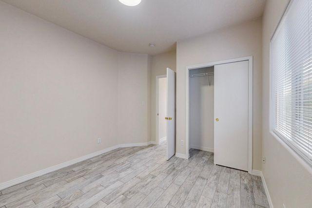 5419 Saturnia Road NW, Albuquerque, NM 87114