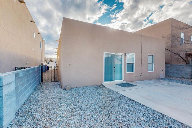 5419 Saturnia Road NW, Albuquerque, NM 87114
