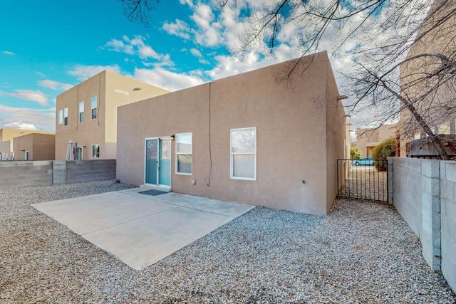 5419 Saturnia Road NW, Albuquerque, NM 87114