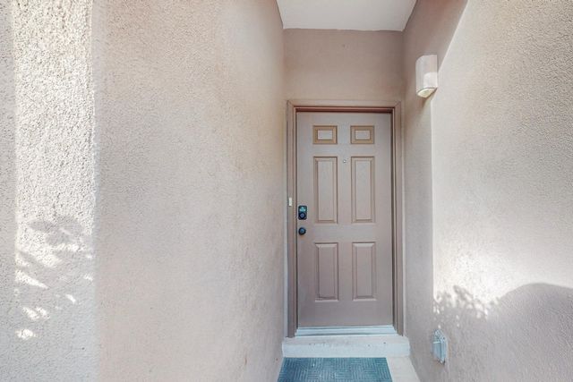 5419 Saturnia Road NW, Albuquerque, NM 87114
