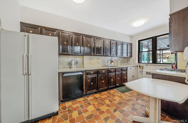 1610 Paulding Avenue, Bronx, NY 10462
