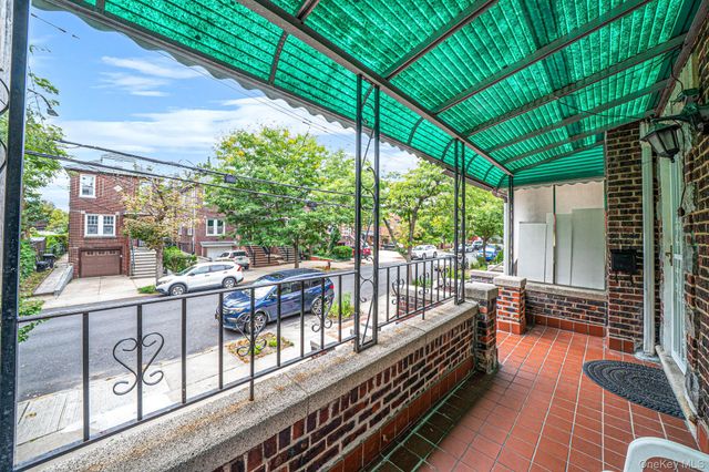 1610 Paulding Avenue, Bronx, NY 10462
