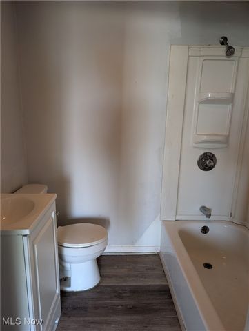 54 Salt Street, Rittman, OH 44270