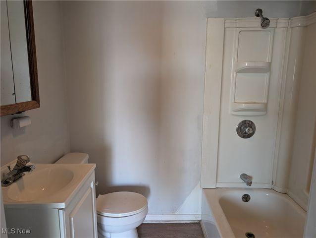 54 Salt Street, Rittman, OH 44270