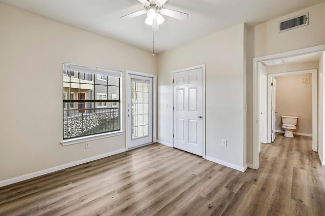 2320 Gracy Farms LN 1413, Austin, TX 78758