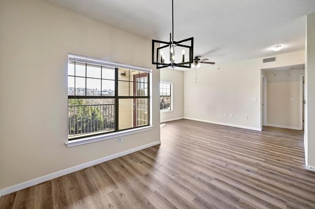 2320 Gracy Farms LN 1413, Austin, TX 78758