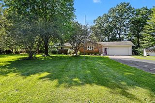 10492 Range Line Road, Berrien Twp, MI 49103