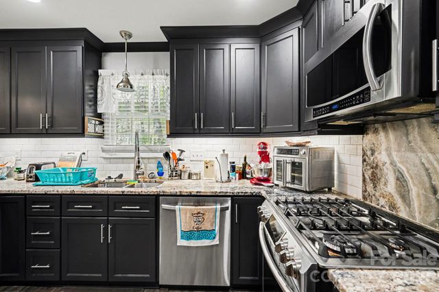 4405 Steepleton Way, Charlotte, NC 28215