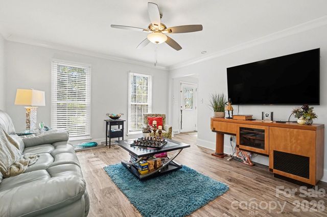 4405 Steepleton Way, Charlotte, NC 28215