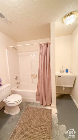 3367 E 4750 S, Wellington, UT 84542