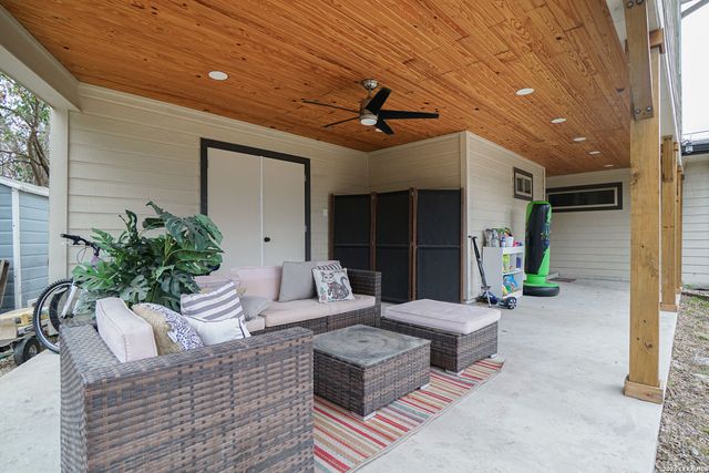 612 Leigh, San Antonio, TX 78210