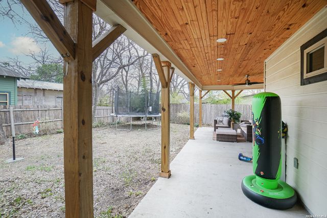 612 Leigh, San Antonio, TX 78210