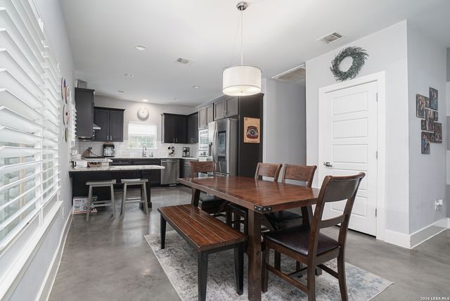 612 Leigh, San Antonio, TX 78210