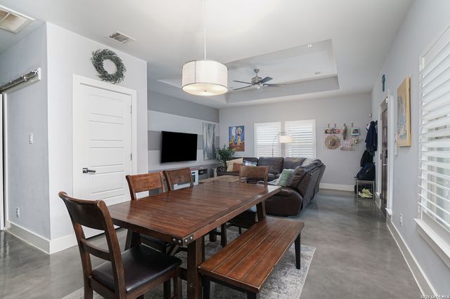 612 Leigh, San Antonio, TX 78210