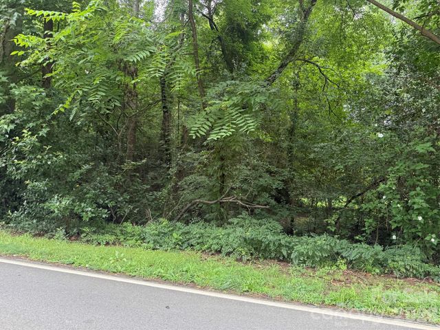 8504 Cedarbrook Drive, Charlotte, NC 28215