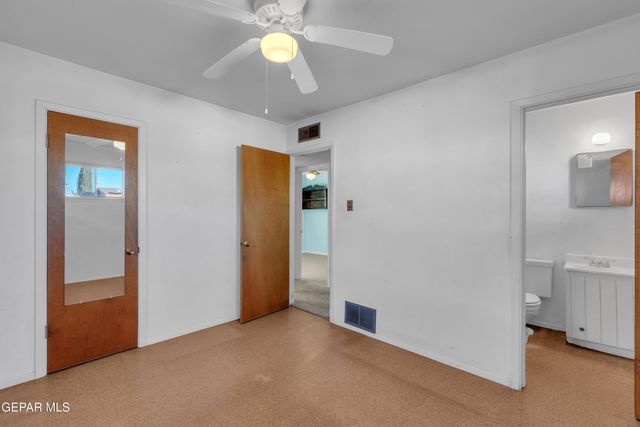 5633 ARROWHEAD Drive, El Paso, TX 79924