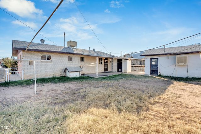 5633 ARROWHEAD Drive, El Paso, TX 79924