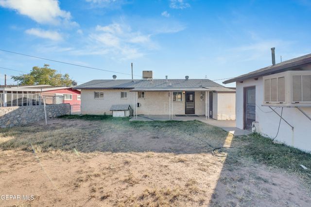 5633 ARROWHEAD Drive, El Paso, TX 79924