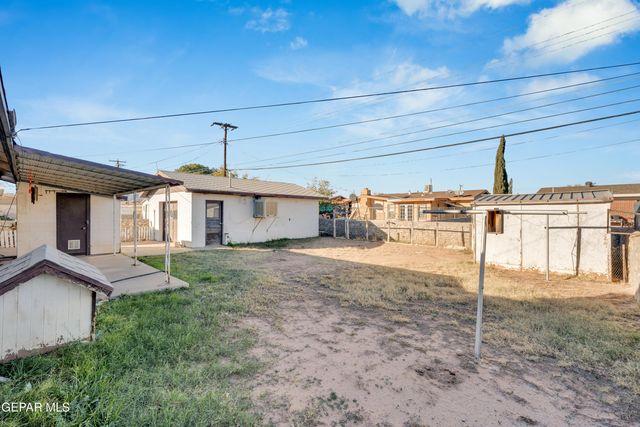 5633 ARROWHEAD Drive, El Paso, TX 79924