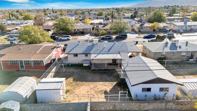 5633 ARROWHEAD Drive, El Paso, TX 79924