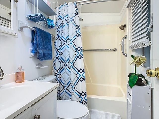 106 HALES ROAD, Auburndale, FL 33823