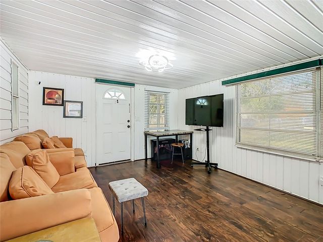 106 HALES ROAD, Auburndale, FL 33823