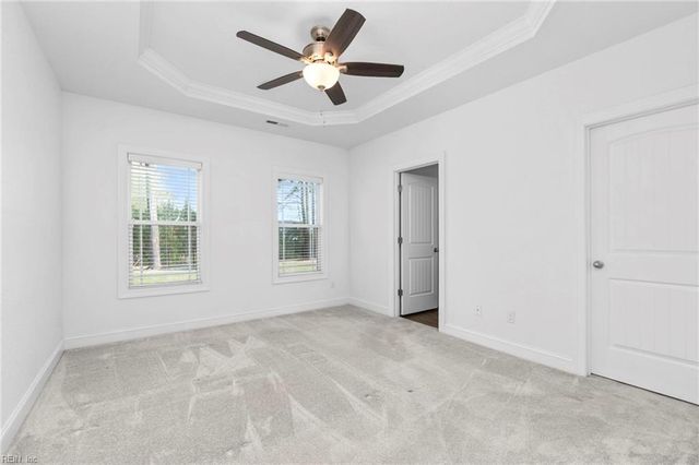 109 Foxglove DR, Moyock, NC 27958