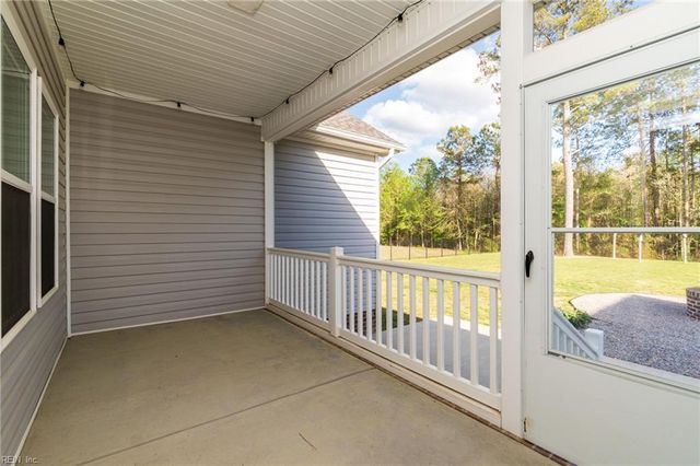 109 Foxglove DR, Moyock, NC 27958