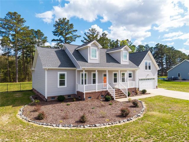 109 Foxglove DR, Moyock, NC 27958
