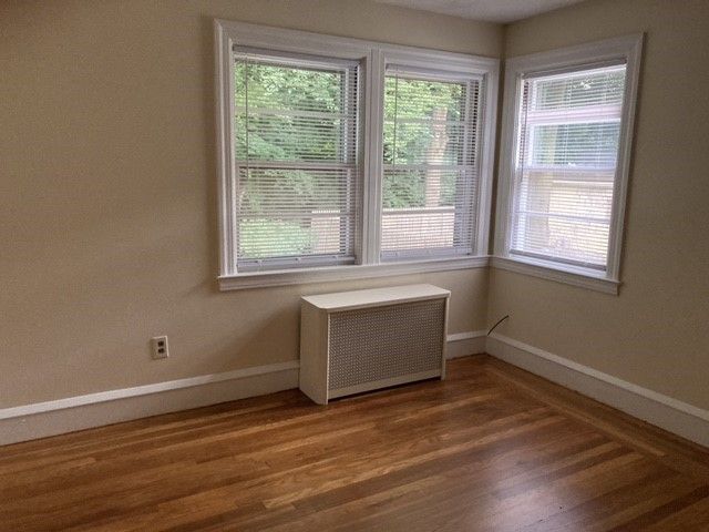285 Knollwood Avenue Avenue, Cranston, RI 02910