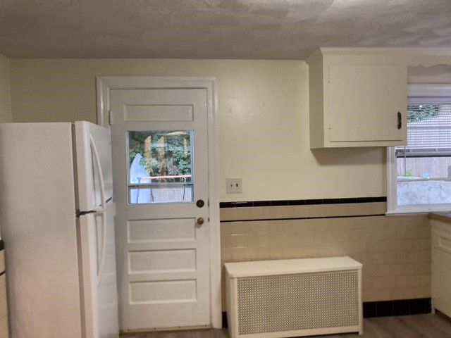 285 Knollwood Avenue Avenue, Cranston, RI 02910