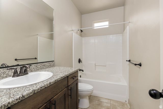 718 W 400 N, Hurricane, UT 84737