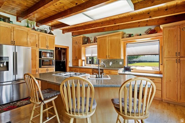 2391 KAYS CREEK DR, Layton, UT 84040