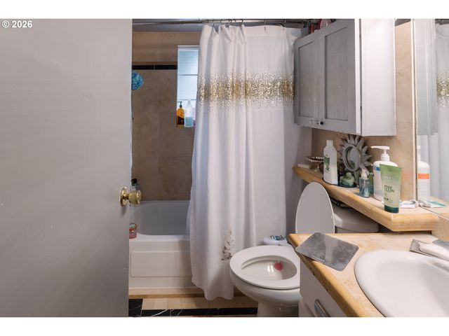 2906 Se 182ND Ave, Gresham, OR 97030