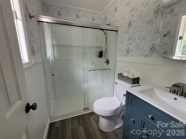 318 Rutledge Road, Mount Holly, NC 28120