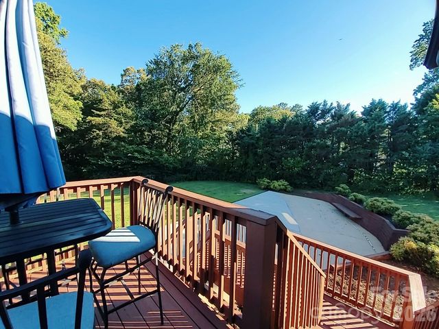 318 Rutledge Road, Mount Holly, NC 28120