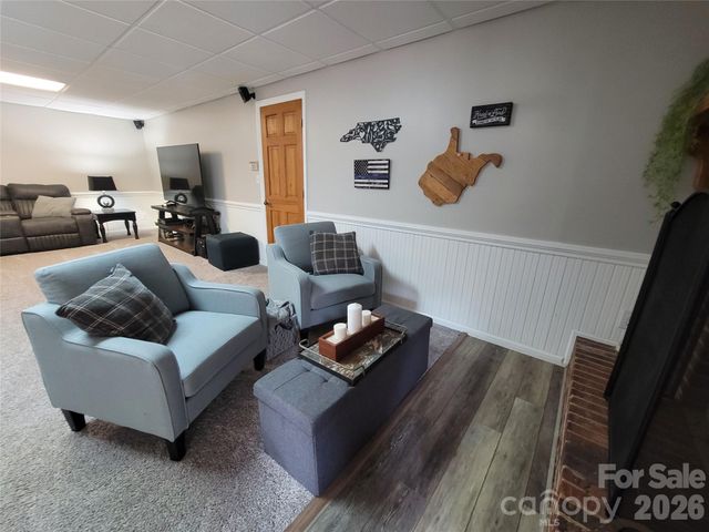 318 Rutledge Road, Mount Holly, NC 28120
