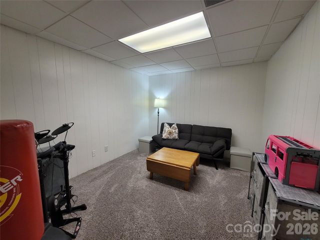 318 Rutledge Road, Mount Holly, NC 28120
