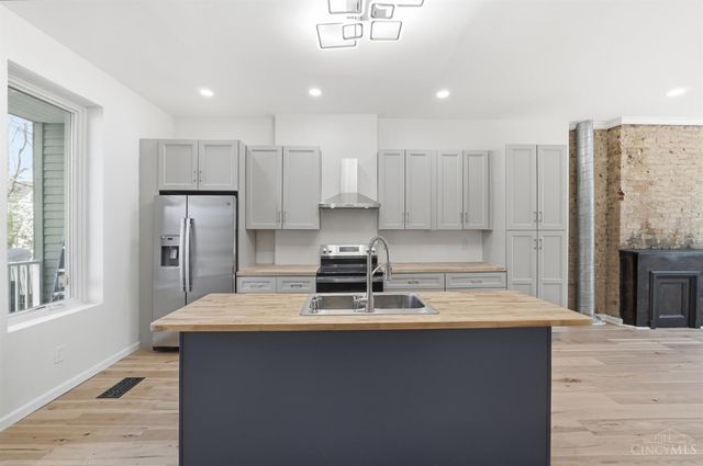 814 Considine Avenue, Cincinnati, OH 45205