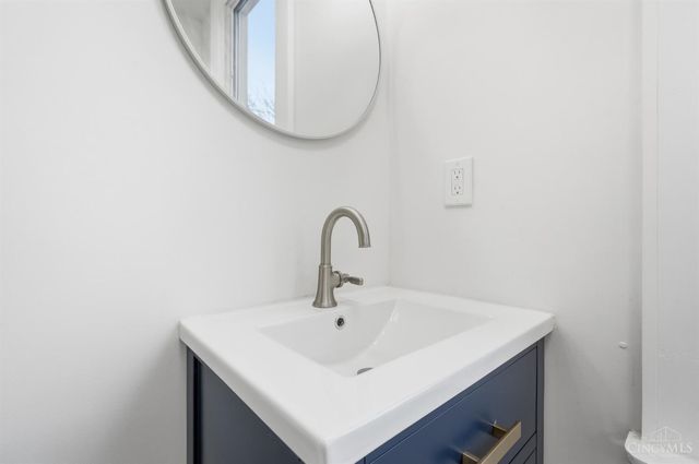 814 Considine Avenue, Cincinnati, OH 45205