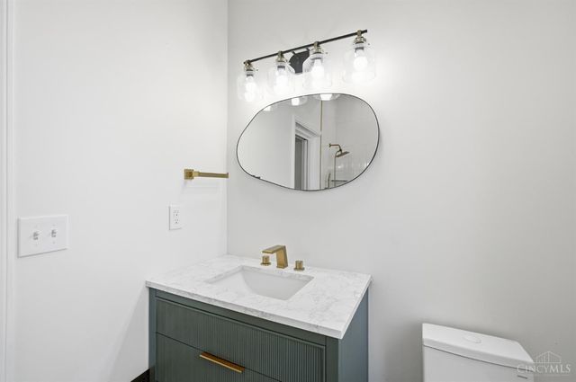 814 Considine Avenue, Cincinnati, OH 45205