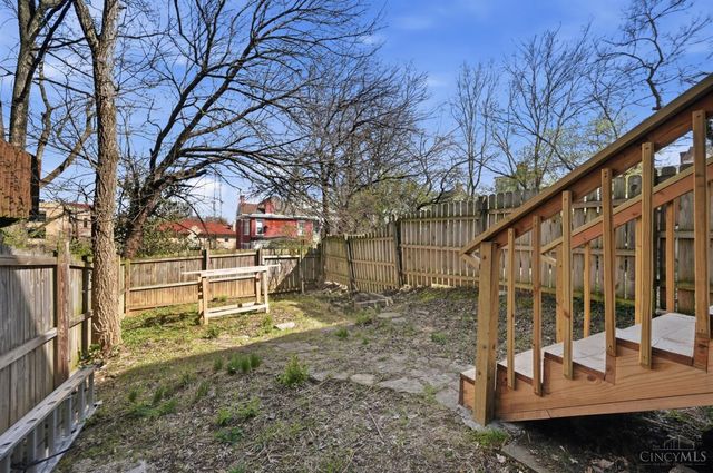 814 Considine Avenue, Cincinnati, OH 45205