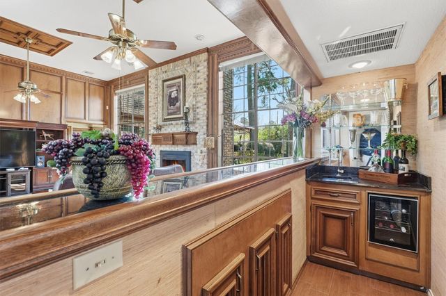 12315 Cypresswood Drive, Houston, TX 77070