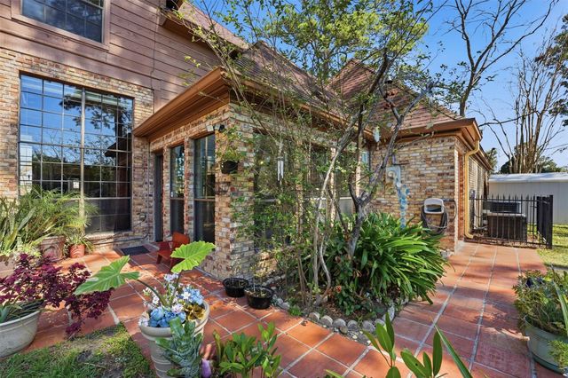 12315 Cypresswood Drive, Houston, TX 77070