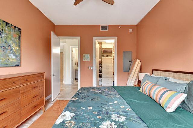 365 SE 6th Avenue 204, Delray Beach, FL 33483