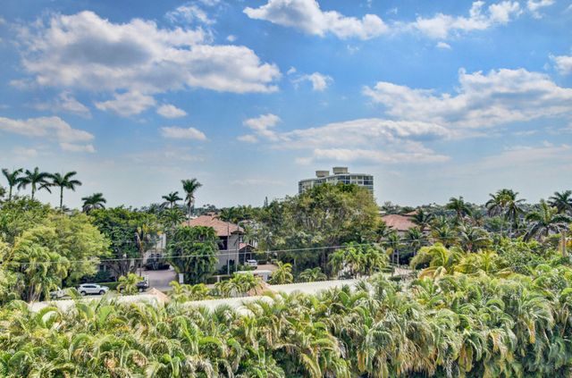 365 SE 6th Avenue 204, Delray Beach, FL 33483