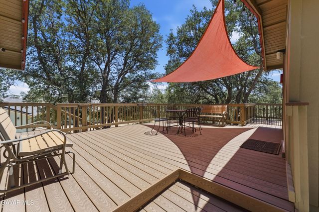 21404 Quail Springs Road, Tehachapi, CA 93561