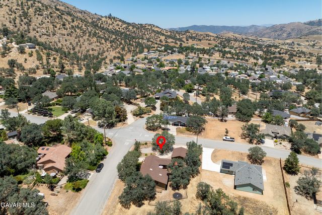21404 Quail Springs Road, Tehachapi, CA 93561