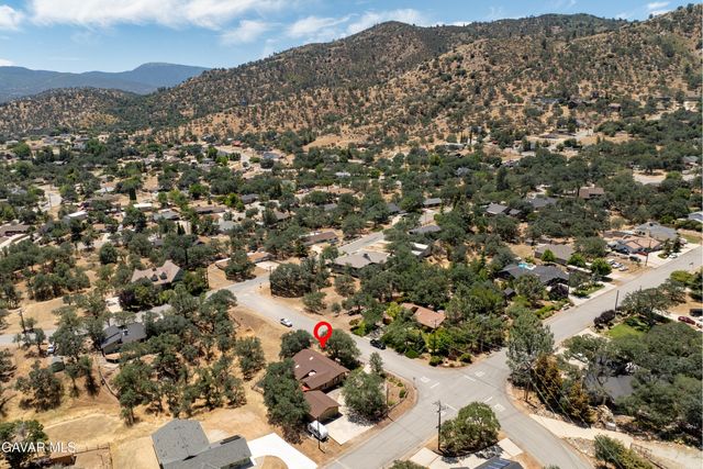 21404 Quail Springs Road, Tehachapi, CA 93561